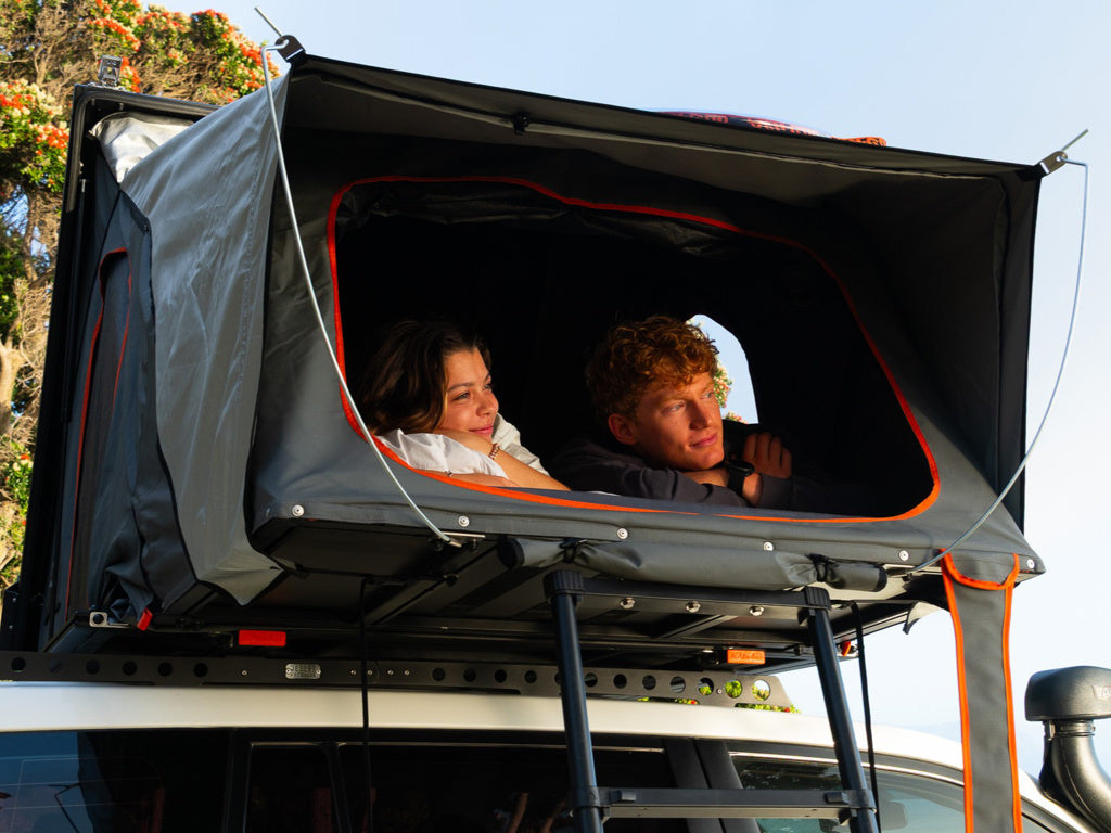 Alu-Cab 2-Sleeper Dachzelt schwarz