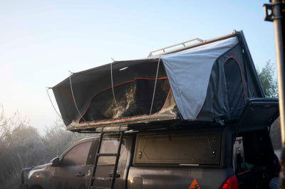 Alu-Cab Dachzelt "Family" für 4 Personen Schwarz